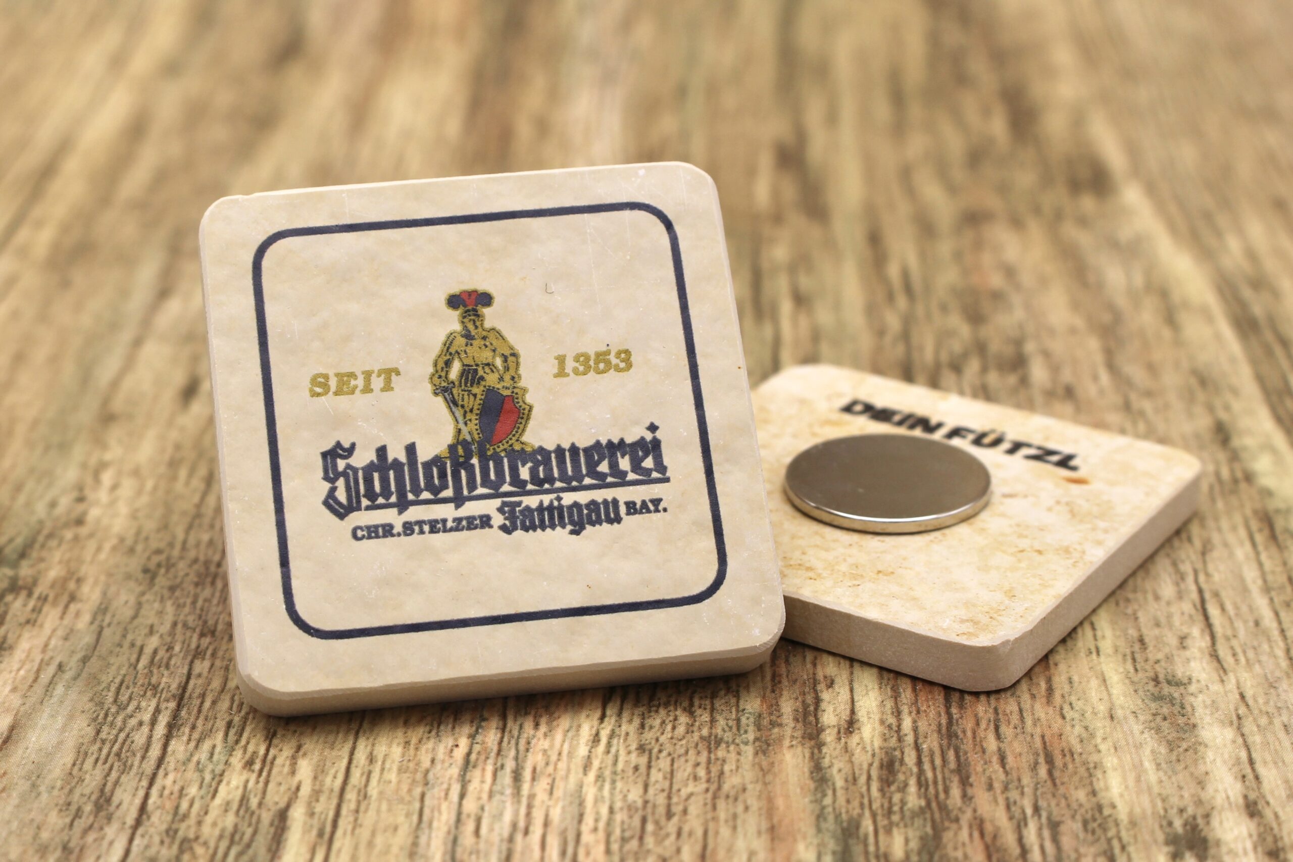 Schlossbrauerei Fattigau - Kühlschrankmagnet 48mm